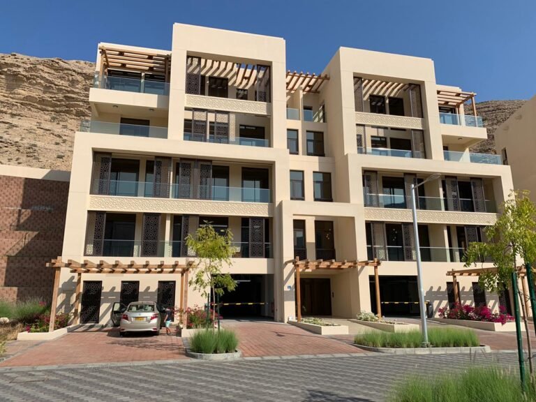 1 BR Fully Furnished Freehold Apartment in Muscat Bay