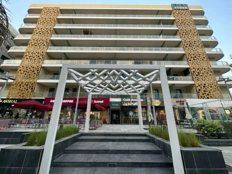 1 BR Beautiful Freehold Penthouse Apartment in Muscat Hills for Sale
