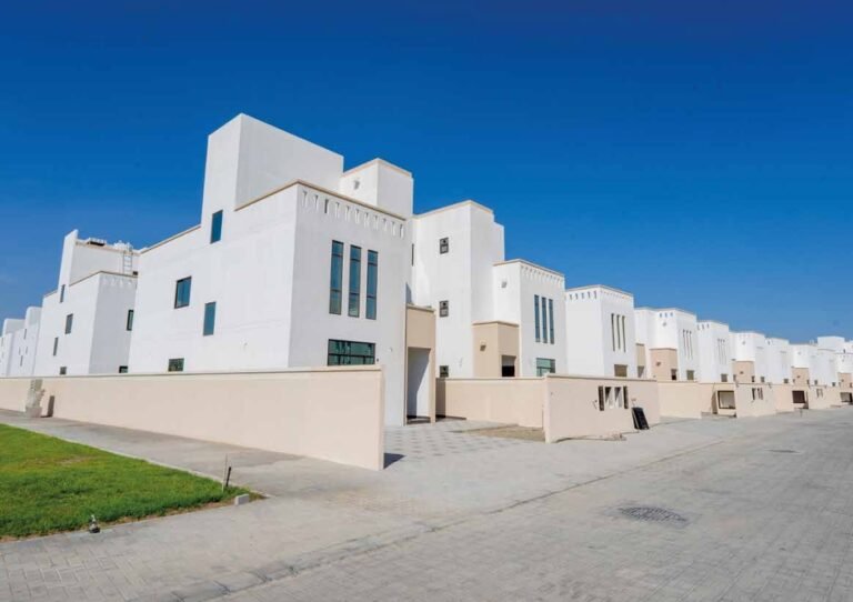 4 BR + Maid’s Room Beautiful Freehold Twin Villa – Hai Al Naseem – Landscape Gardens