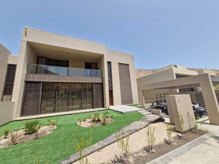 4 BR + Maid’s Room Villa with Private Pool & Garden in Muscat Bay