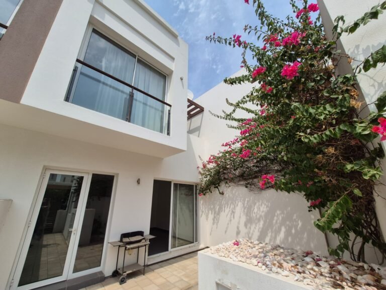 4 BR + Maid’s Room Elegant Townhouse with Maid’s Room in Al Mouj