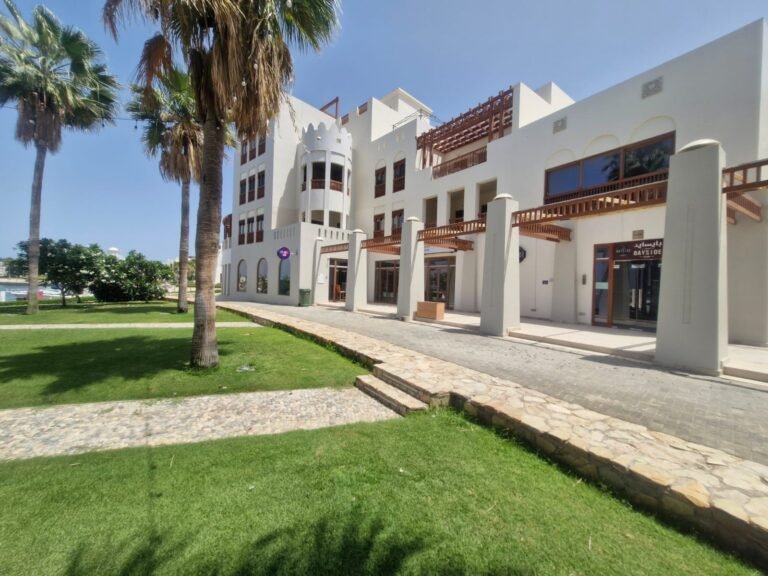 2 BR Fully Furnished Freehold Apartment in Jebel Sifa – Marina View