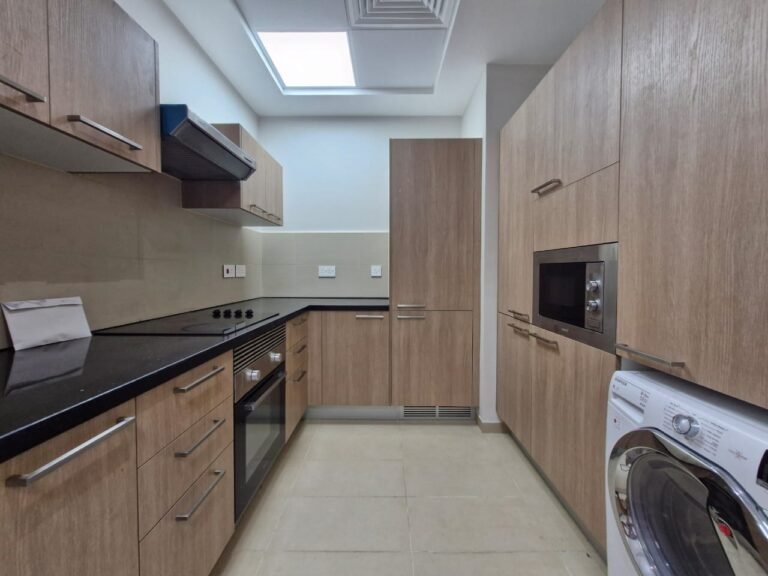 2 BR Impressive Semi Furnished Freehold Apartment in Muscat Bay