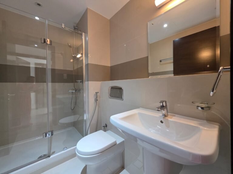 2 + 1 BR Charming Apartment in Al Mouj with Shared Pool/ Garden