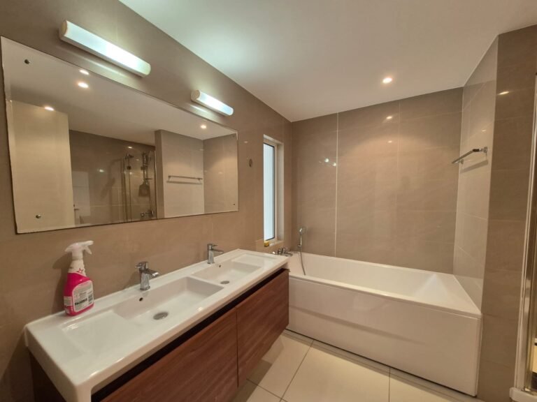 1 BR Stunning Freehold Apartment in Al Mouj with Shared Pool