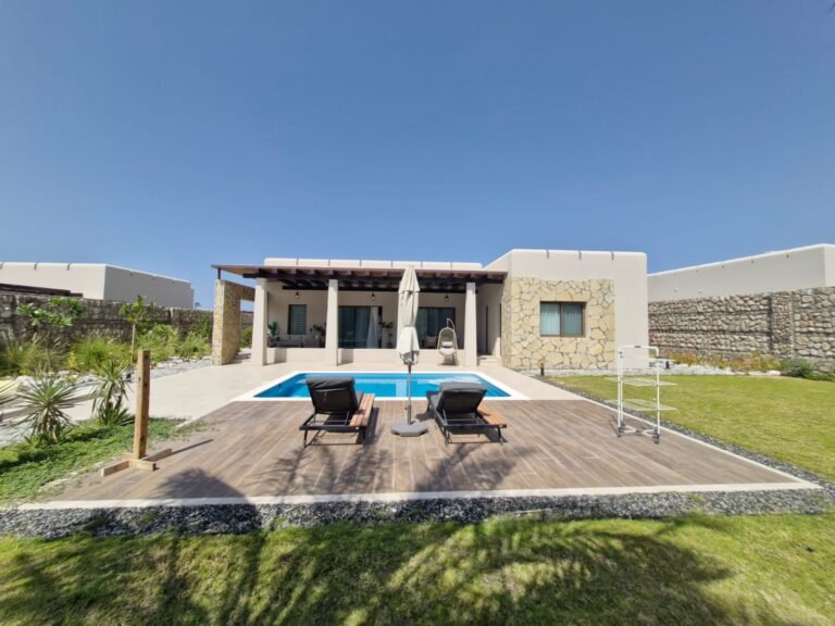 2 BR + Maid’s Room Charming Farmhouse with Private Pool in Jebel Sifah