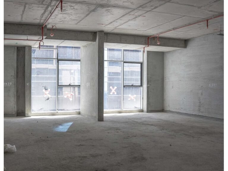 52 SQM Amazing Freehold Smart Offices in Muscat Hills