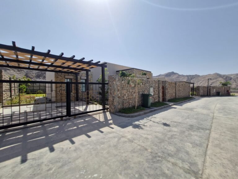 2 BR + Maid’s Room Charming Farmhouse with Private Pool in Jebel Sifah
