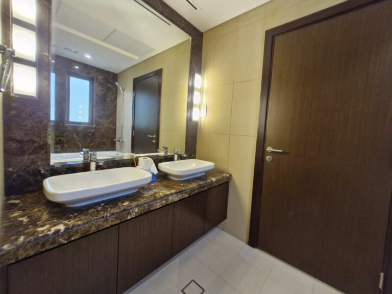 4 BR + Maid’s Room Villa with Private Pool & Garden in Muscat Bay