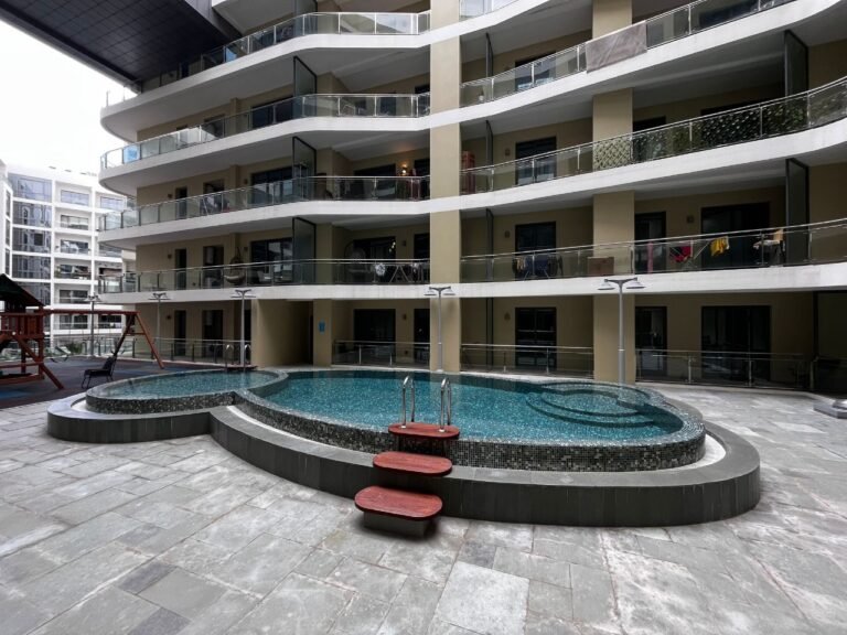 1 BR Large Flat in Muscat Hills for Sale – Freehold Ready