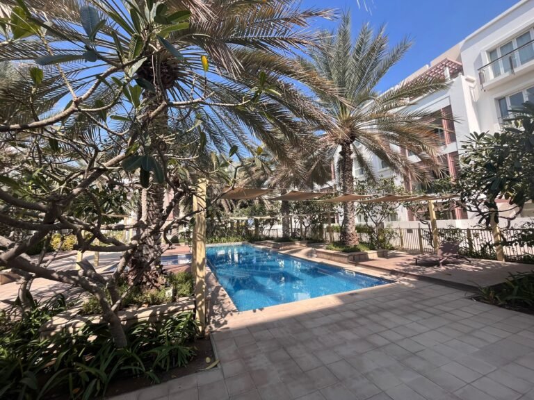 1 BR Stunning Freehold Apartment in Al Mouj with Shared Pool