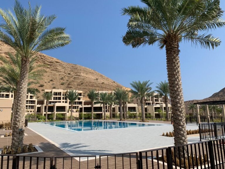 1 BR Fully Furnished Freehold Apartment in Muscat Bay