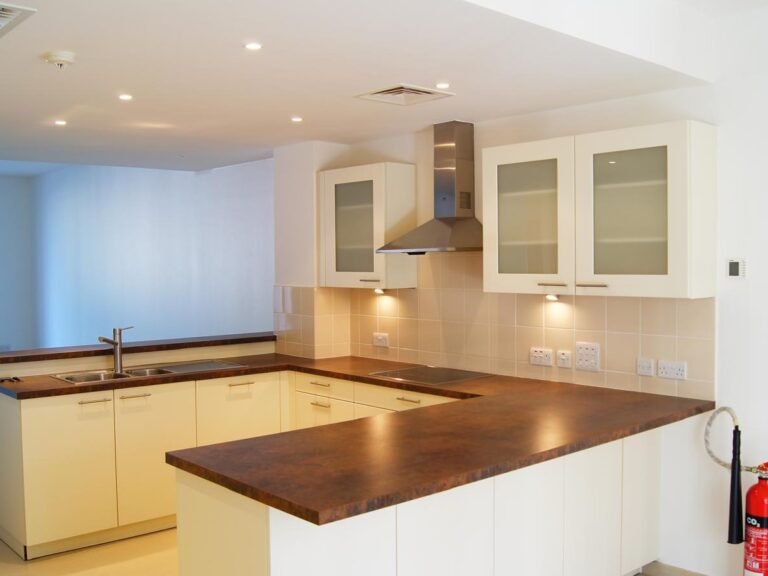 3 BR Stunning Apartment in Al Mouj, Almeria North