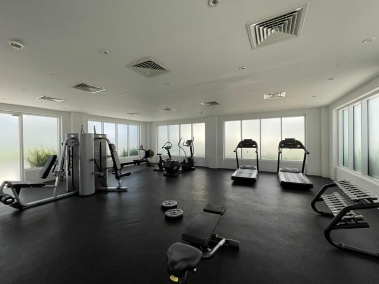 2 BR Charming Apartment in Al Mouj with Shared Amenities