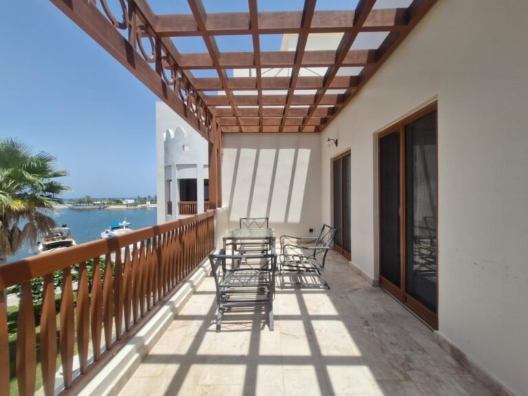 2 BR Fully Furnished Freehold Apartment in Jebel Sifa – Marina View