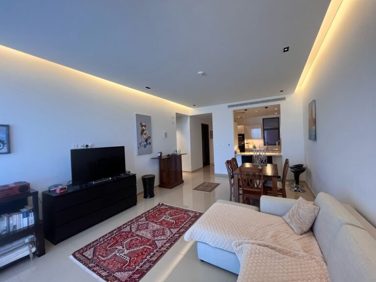 1 BR + Maid’s Room Fantastic Apartment – Al Mouj with Amenities