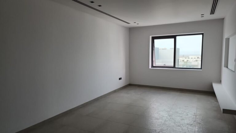 1 BR Cozy Freehold Penthouse Apartment – Muscat Hills