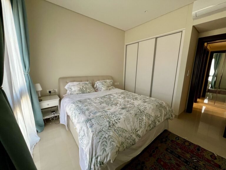 1 BR Fantastic Freehold Apartment in Jebel Sifah