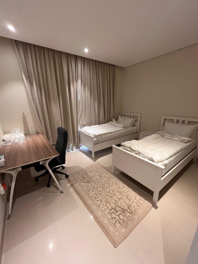 2 BR + Maid’s Room Incredible Apartment in Jebel Sifa