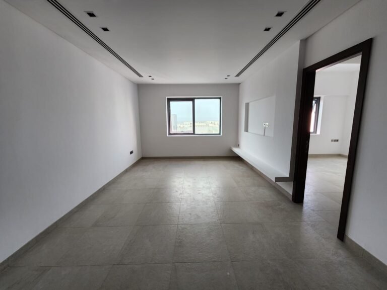 1 BR Cozy Freehold Penthouse Apartment – Muscat Hills