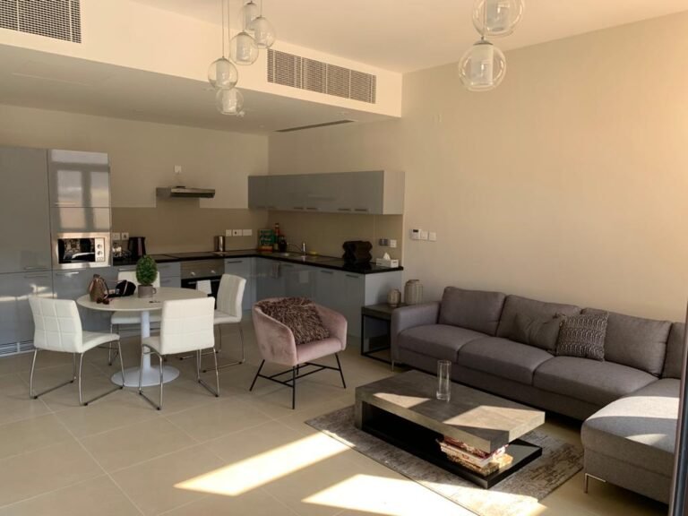 1 BR Fully Furnished Freehold Apartment in Muscat Bay
