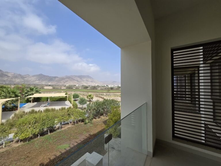 1 BR Furnished Freehold Apartment in Jebel Sifah with Amenities