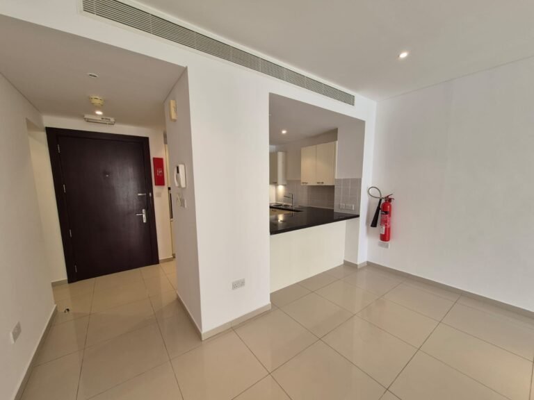 1 BR Stunning Freehold Apartment in Al Mouj with Shared Pool