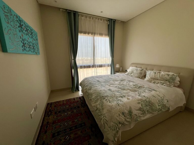1 BR Fantastic Freehold Apartment in Jebel Sifah