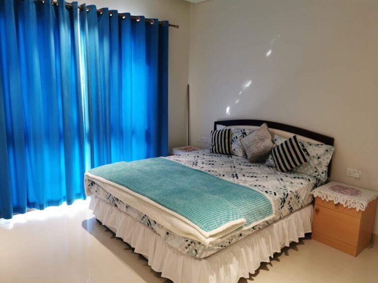 1 BR Amazing Freehold Apartment in Jebel Sifah
