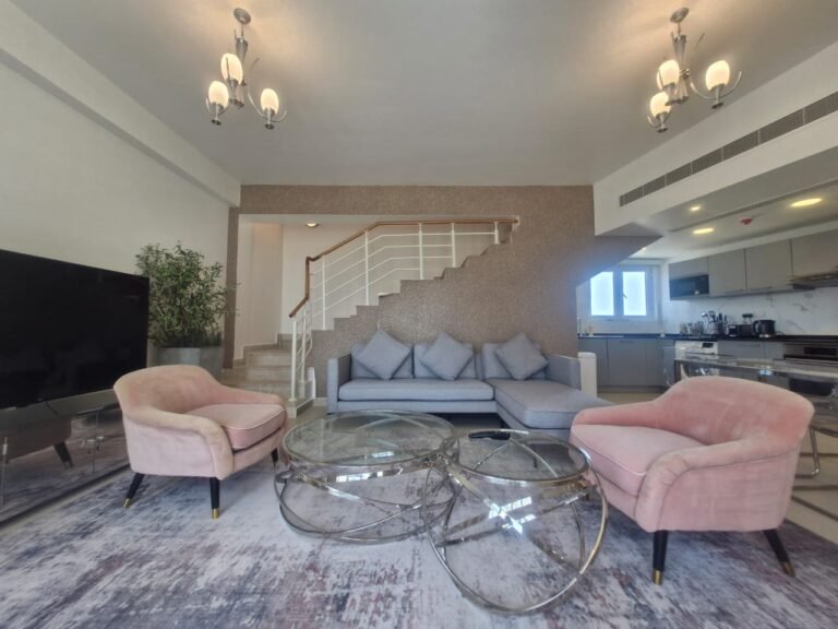 2 BR Wonderful Freehold Apartment – Jebel Sifah