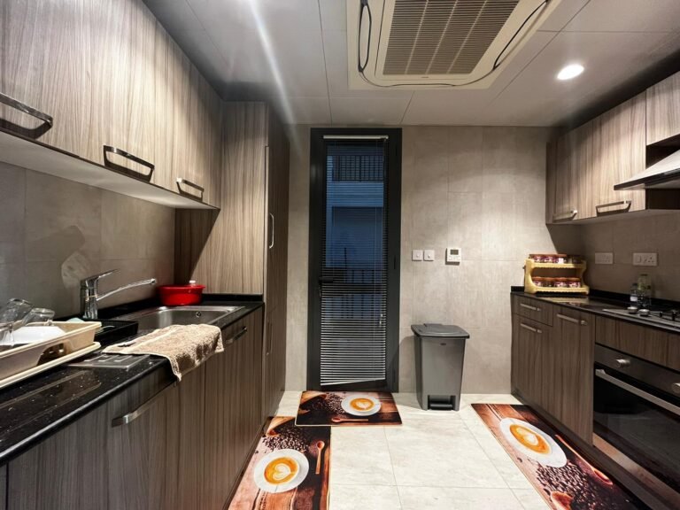 2 BR Fully Furnished Freehold Modern Flat in Boulevard Tower for Sale