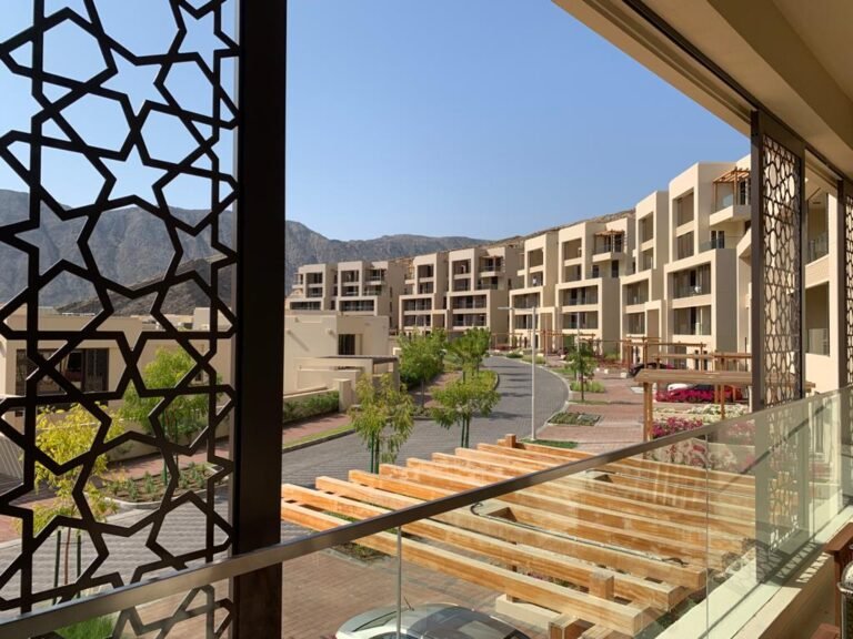 1 BR Fully Furnished Freehold Apartment in Muscat Bay