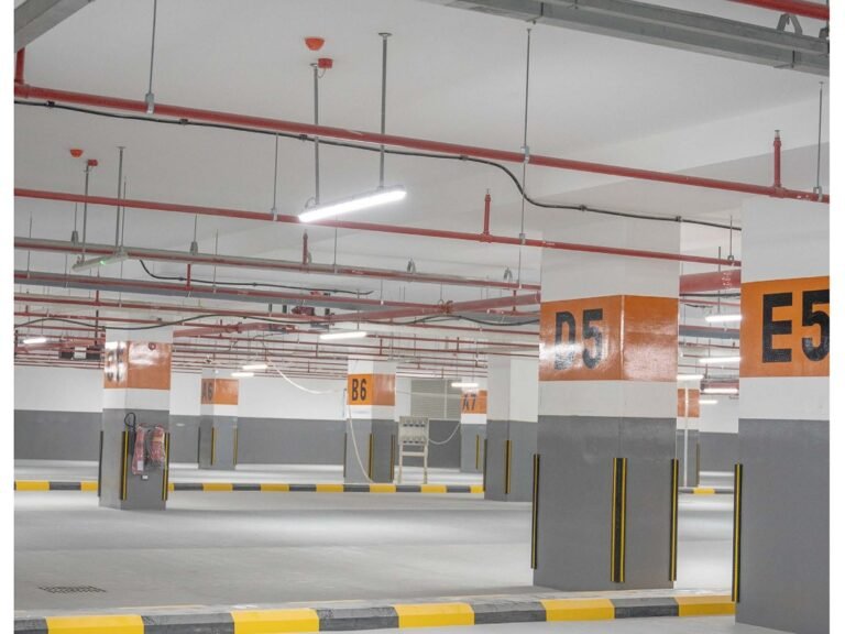 52 SQM Amazing Freehold Smart Offices in Muscat Hills