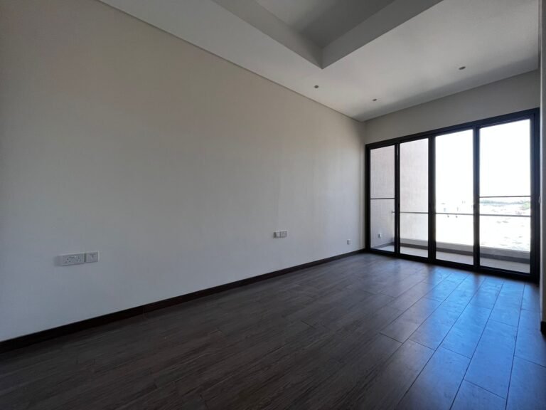 4 + 1 BR Brand New Freehold Townhouse with Rooftop Pool – Muscat Hill