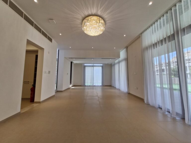 4 BR + Maid’s Room Villa with Private Pool & Garden in Muscat Bay