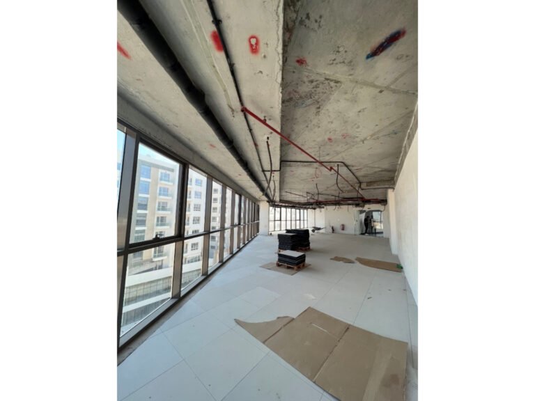 160 SQM Freehold Office Space Located in Muscat Hills