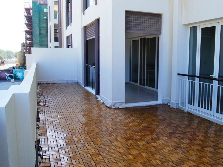 3 BR Stunning Apartment in Al Mouj, Almeria North