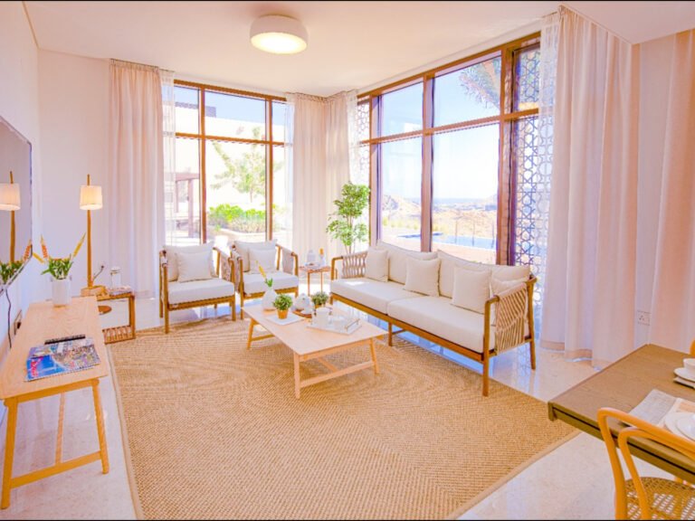5 + 1 BR Incredible Freehold Villa in Muscat Bay