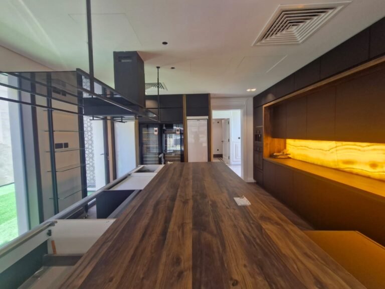 3 BR + Maids Room Improved Villa with Private Pool/Garden – Muscat Bay