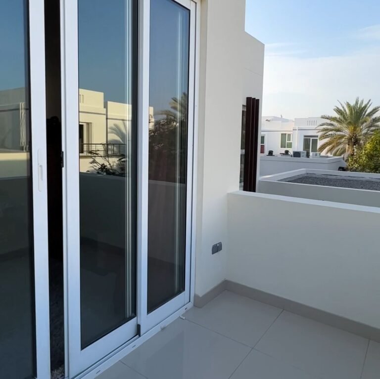 3 + 1 BR Fantastic Freehold Villa for Sale – Al Mouj