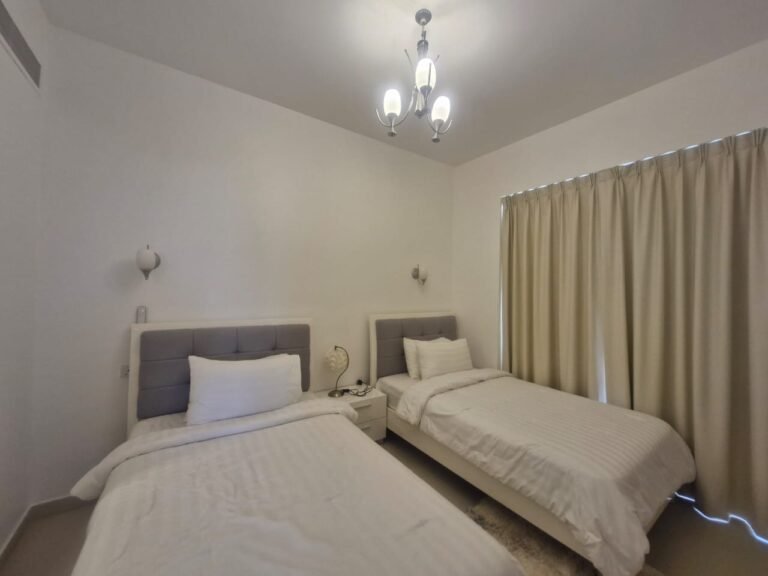 2 BR Wonderful Freehold Apartment – Jebel Sifah