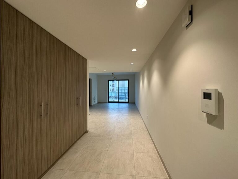 1 BR Large Flat in Muscat Hills for Sale – Freehold Ready