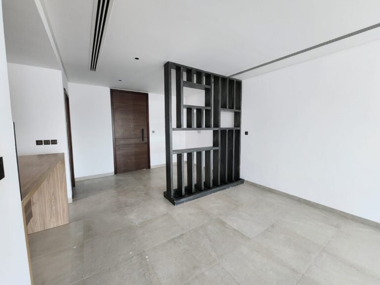 1 BR Cozy Freehold Penthouse Apartment – Muscat Hills