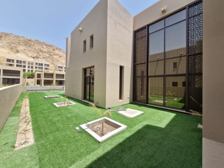 4 BR + Maid’s Room Villa with Private Pool & Garden in Muscat Bay