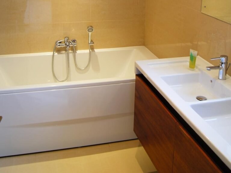 3 BR Stunning Apartment in Al Mouj, Almeria North