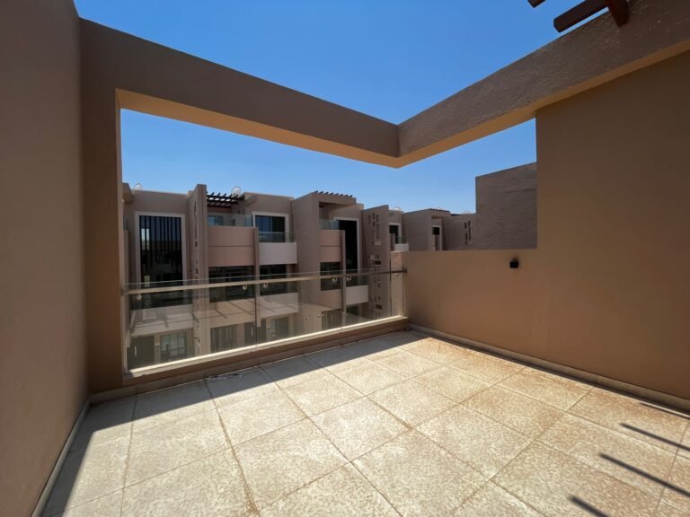 4 BR + Maid’s Room Freehold Townhouse in Muscat Hills – Rose Village