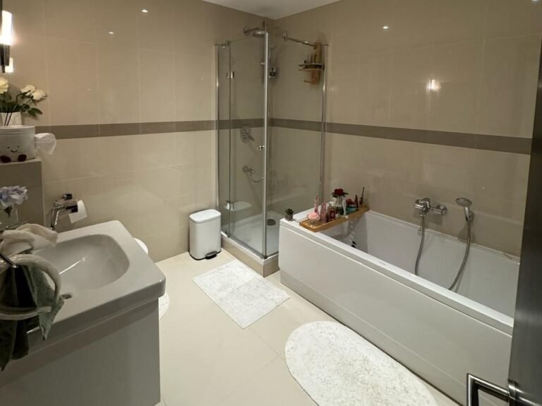 2 BR Corner Stunning Furnished Apartment with Balcony in Al Mouj