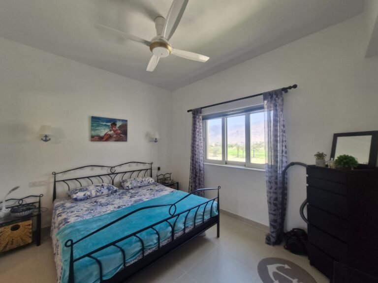 1 BR Amazing Freehold Fully Furnished Apartment in Jebel Sifa