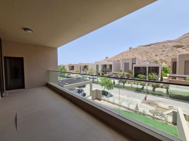4 BR + Maid’s Room Villa with Private Pool & Garden in Muscat Bay