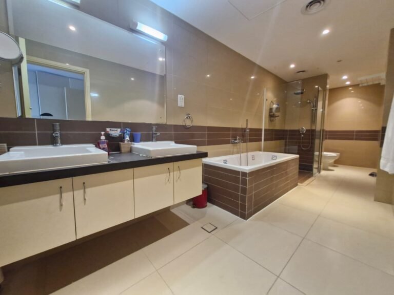 2 BR Fantastic Furnished Townhouse in Al Mouj